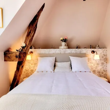 Bed & Breakfast La Demeure Du Choeur - Chambre Romantique Rouffignac Saint-Cernin