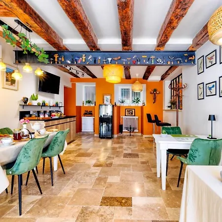 La Demeure Du Choeur - Chambre Romantique Bed & Breakfast Rouffignac Saint-Cernin